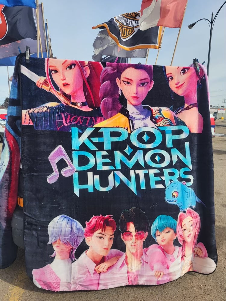 KPOP - Demon Hunters Queen Size Blanket